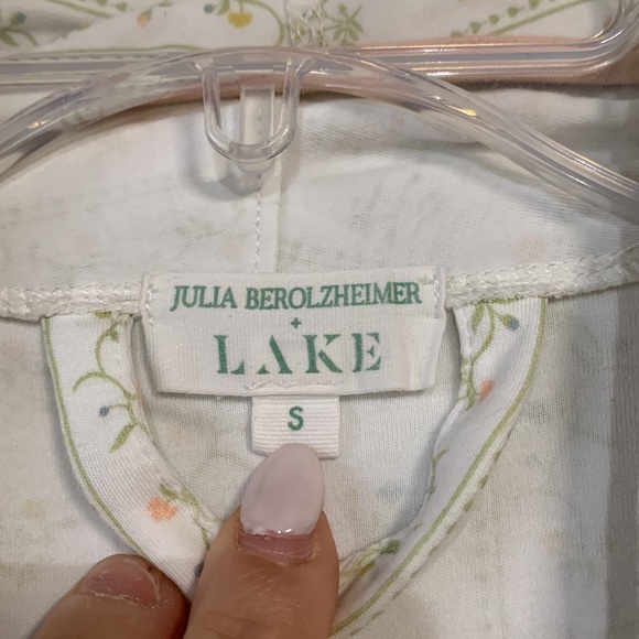 Lake x Julia Berolzheimer Floral Pajama Robe Size Small - Picture 3 of 7